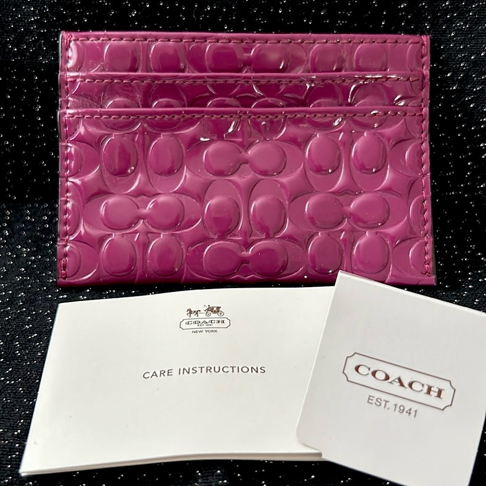 NWT🤩Coach Patent Leather Card Holder in Berry